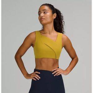 Lululemon Nulu Cross-Front Yoga Bra
